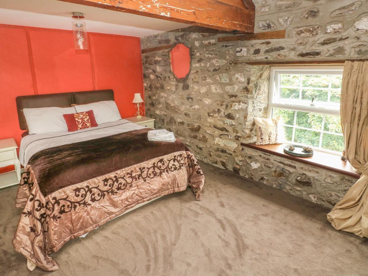 Villa The Old Mill Milford Haven Esterno foto
